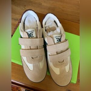 Sam Edelman Beige & Cream Velcro Suede Sneakers